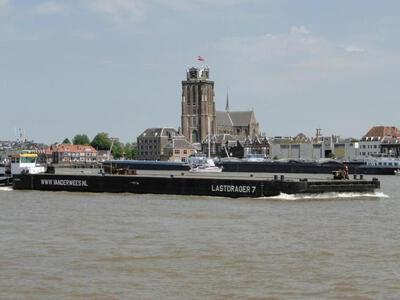 Lastdrager 7 Dordrecht.