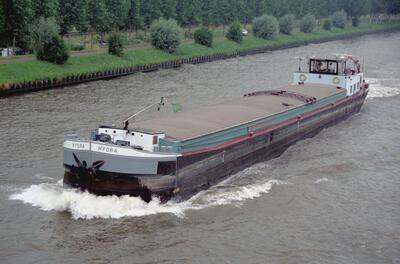 Hydra op het Amsterdam-Rijnkanaal.