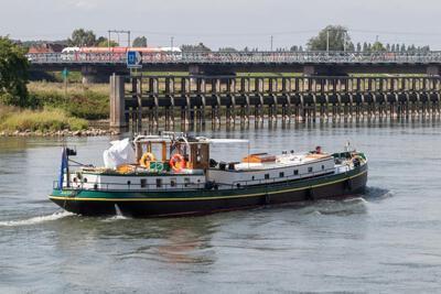 Mrs Bliss op de IJssel in Zutphen