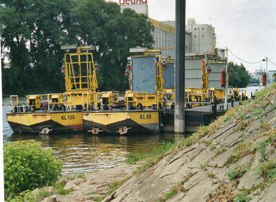 KL-135 & KL-85 Düsseldorfer Hafen.