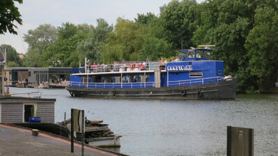 Boot 2 Zijkanaal K in Amsterdam.