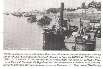 Toiler VI en de sleepboot Jenco II in Oosterhout.