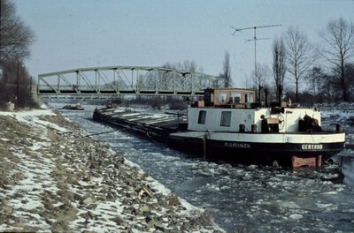 Gertrud op het Mittelandkanal.