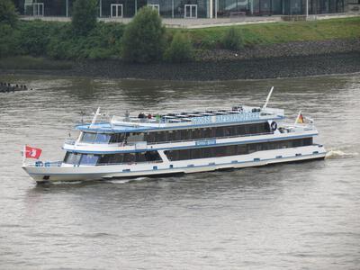River Star in Hamburg.
