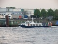 Naku in de haven van Hamburg.