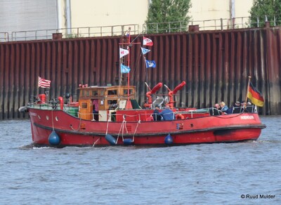 Löschboot 1 op de Weser.
